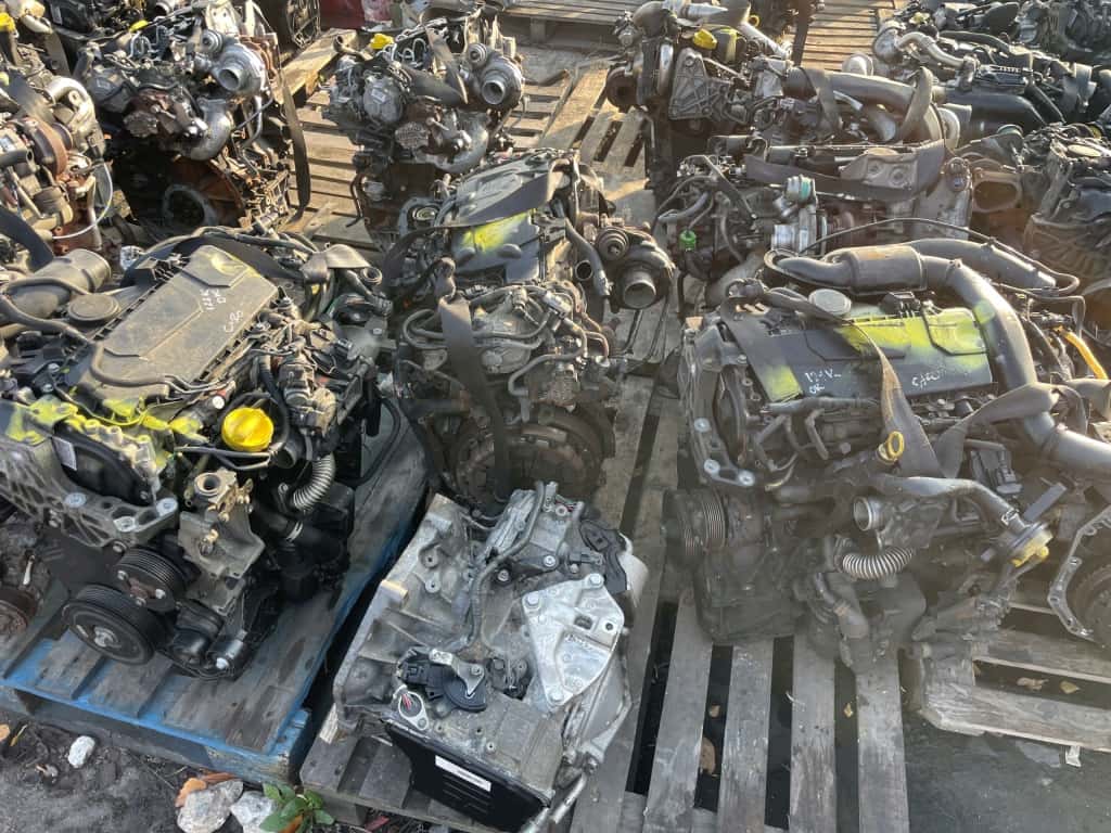 Moteur M9R 692 vue 5