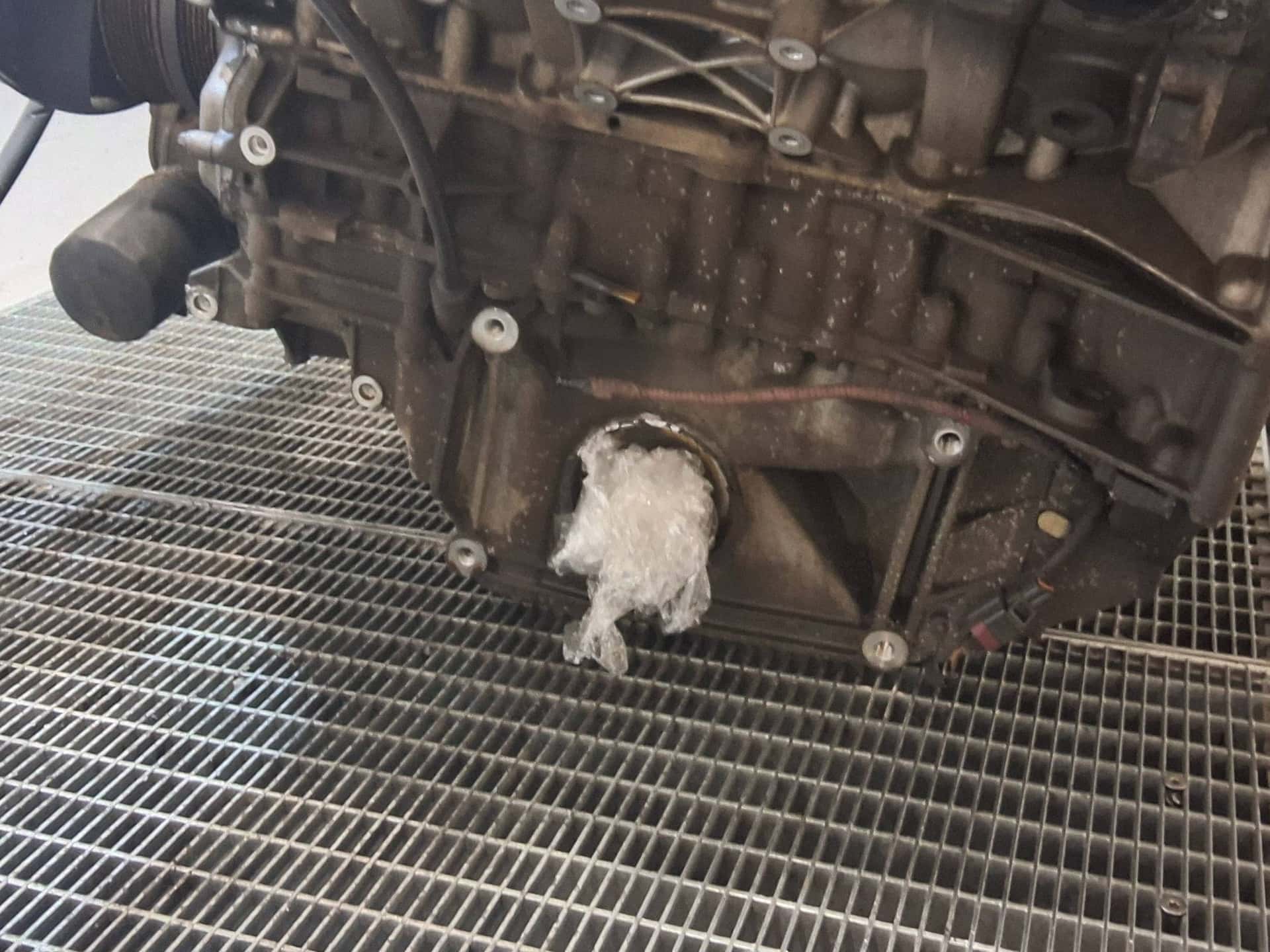 Moteur 428PS(AJV8) vue 12