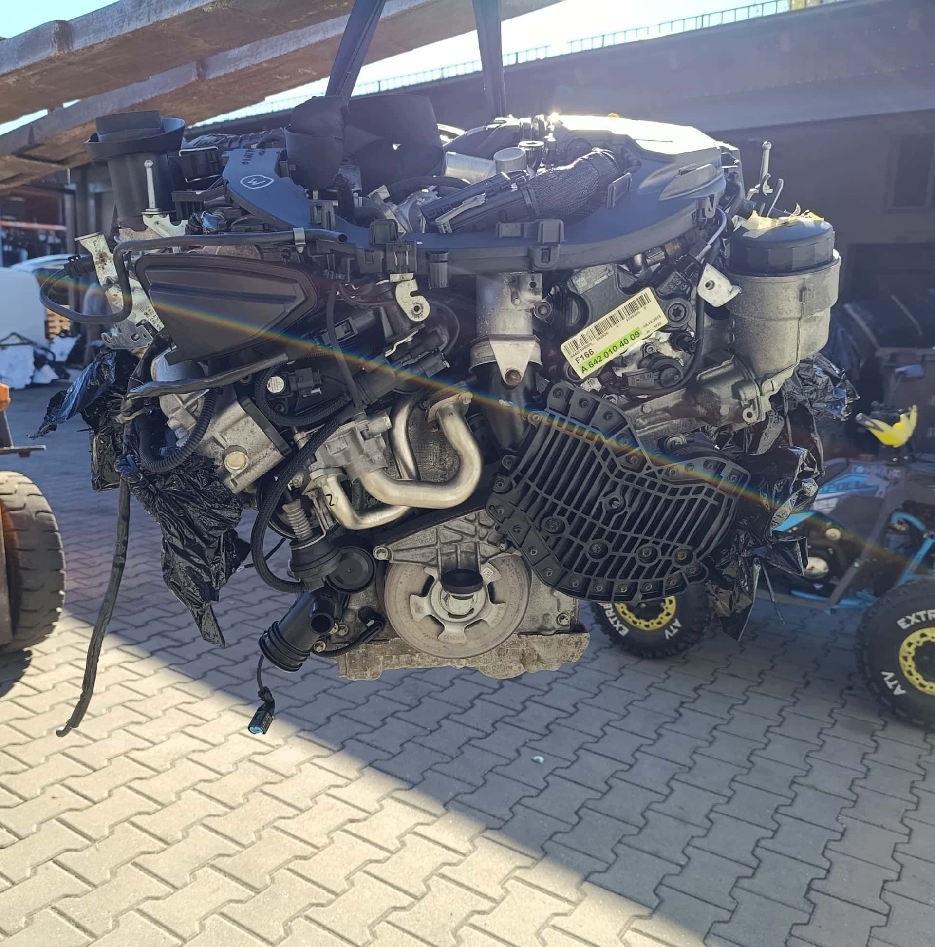 Moteur OM 642.826 vue 4
