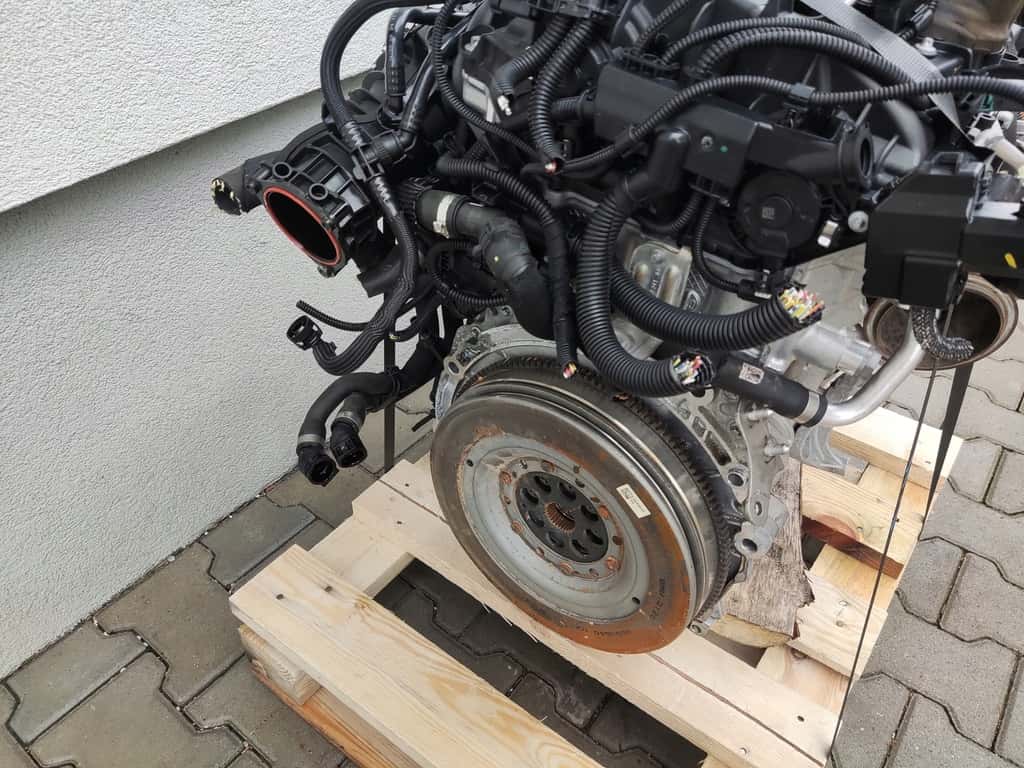 Moteur B48 A20 F vue 5