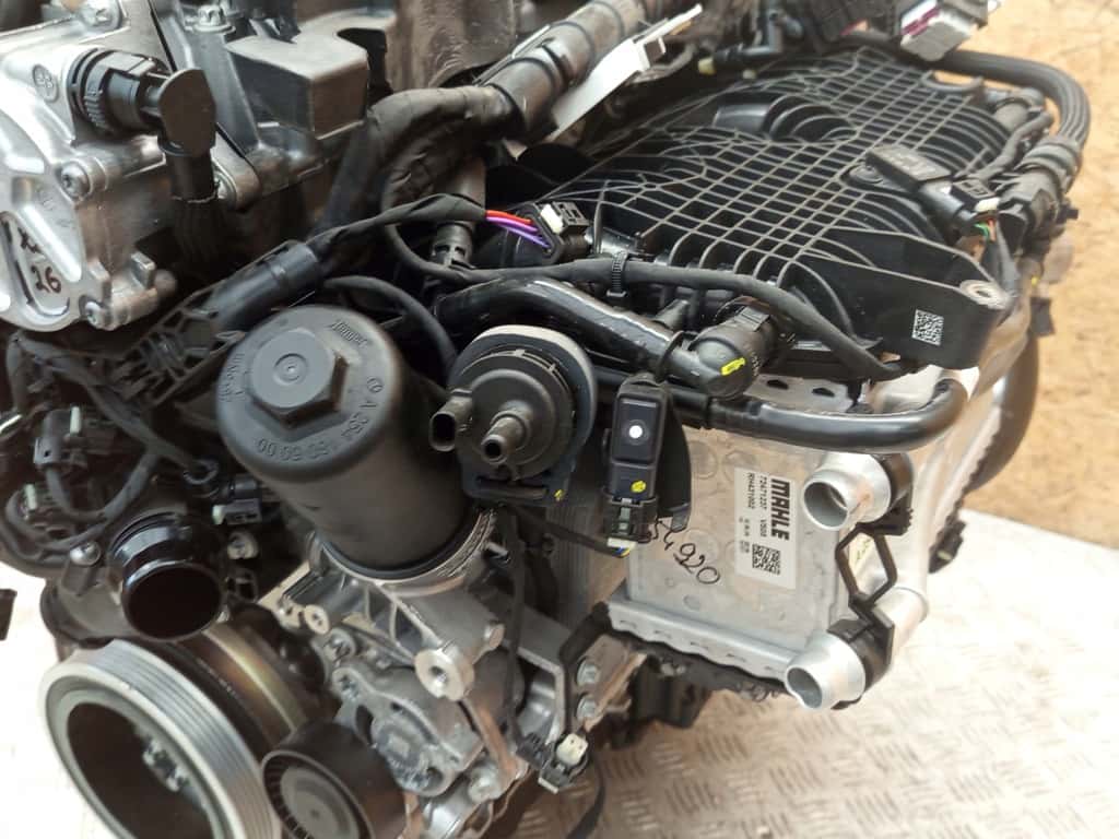 Moteur M 254.920 vue 8