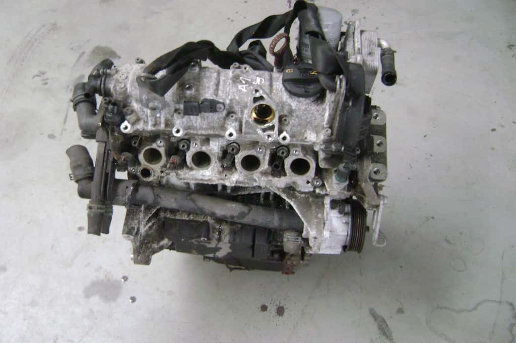 Moteur CBZB vue 2