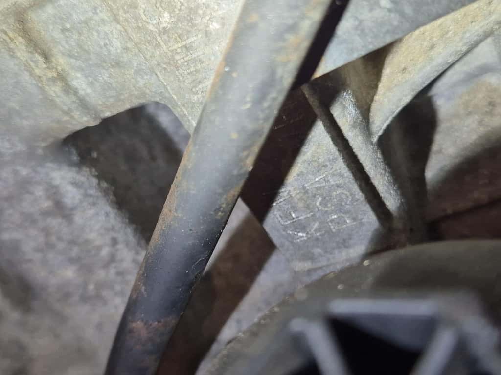 Moteur KFW (TU3JP) vue 4