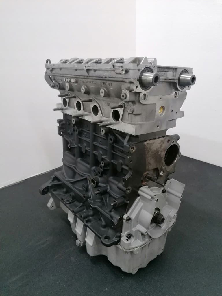 Moteur AZV — vue 5