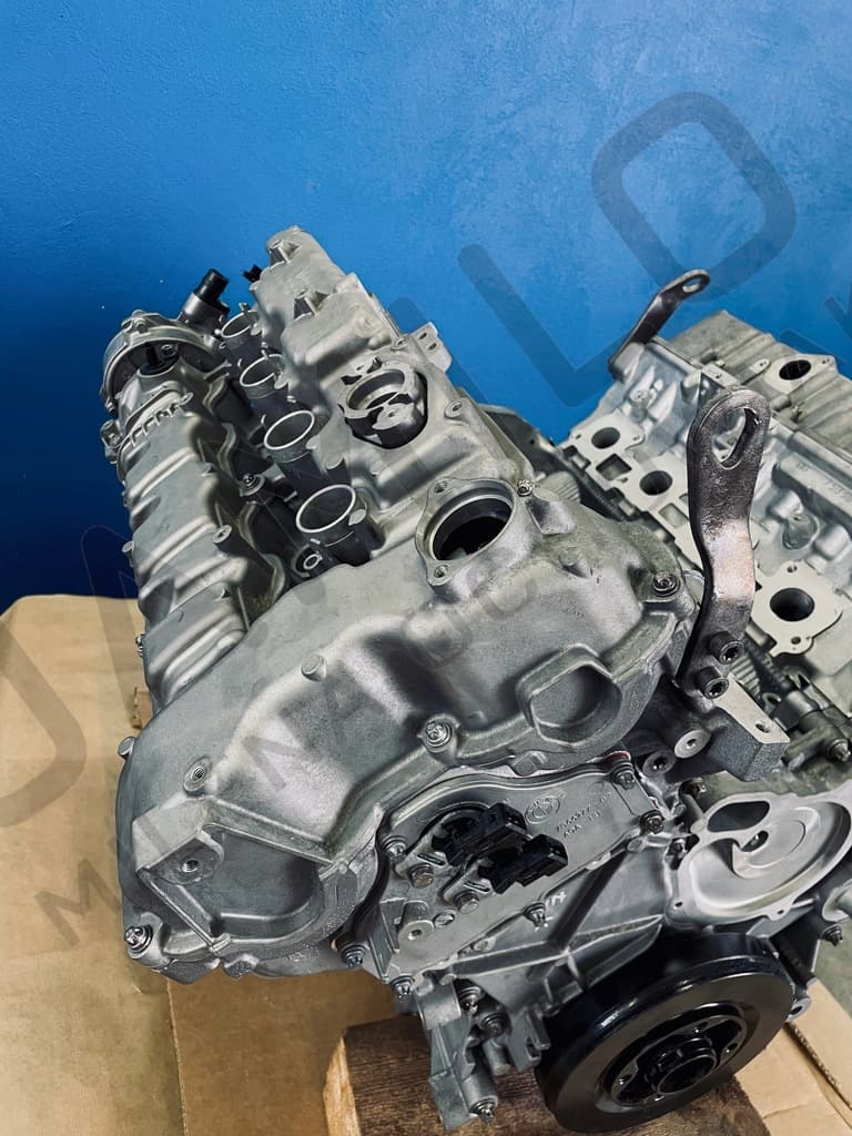Moteur S63 B44 A — vue 2