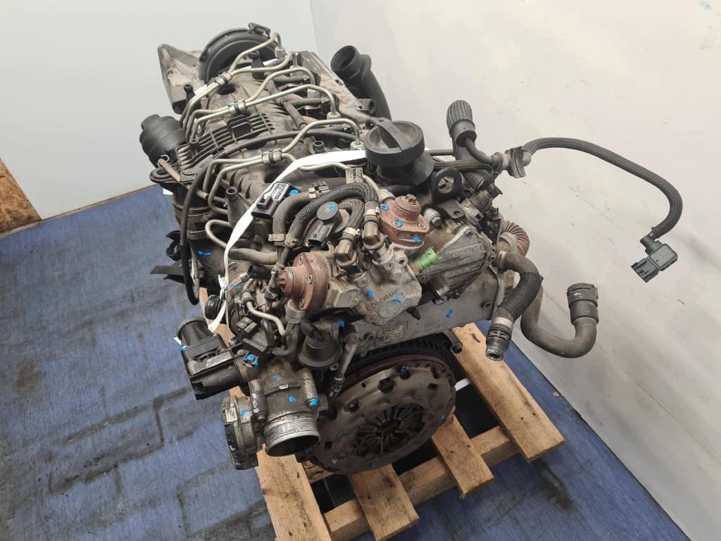 Moteur D 5204 T7 — vue 4