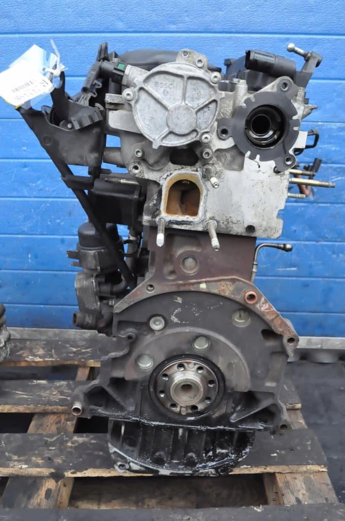 Moteur D 4204 T — vue 2