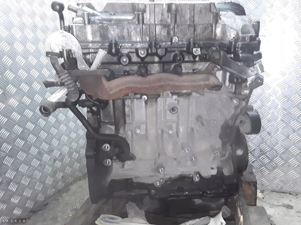 Moteur 2AD-FTV — vue 3