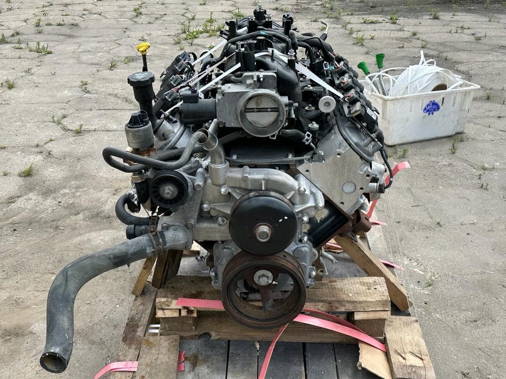 Moteur LQ4(364CUV8) — vue 3