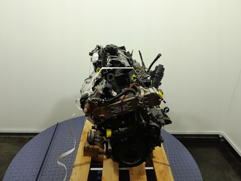 Moteur B57 D30 A - Image 1