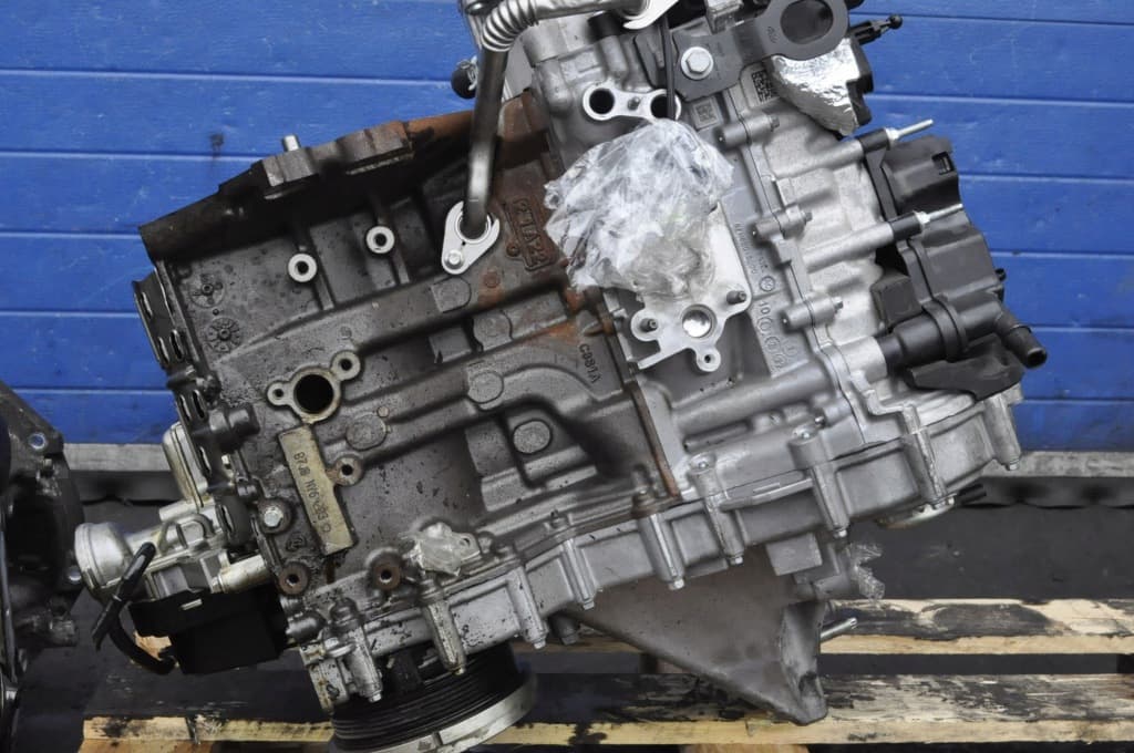 Moteur B7JA — vue 3