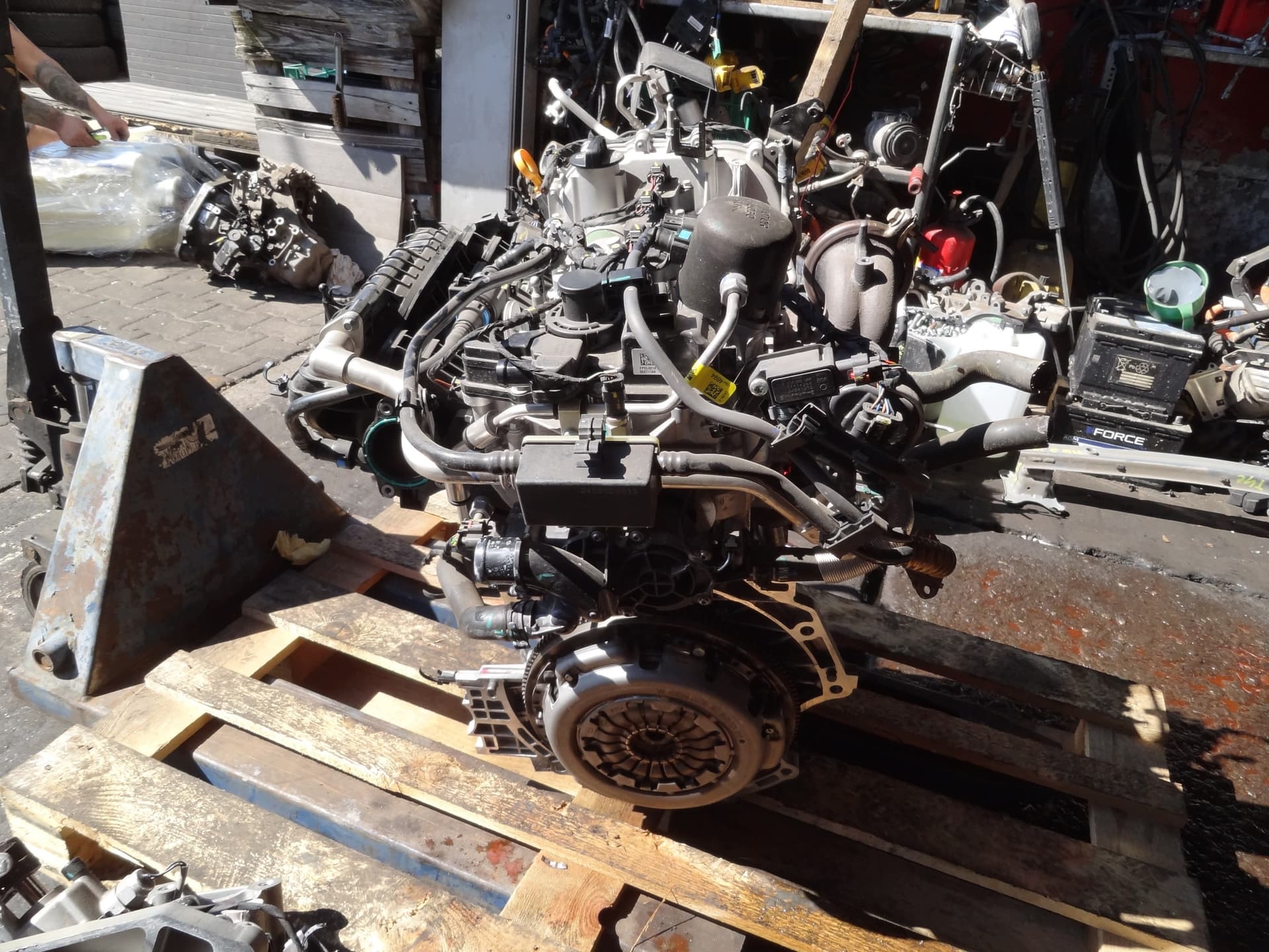 Moteur 15S4C — vue 3
