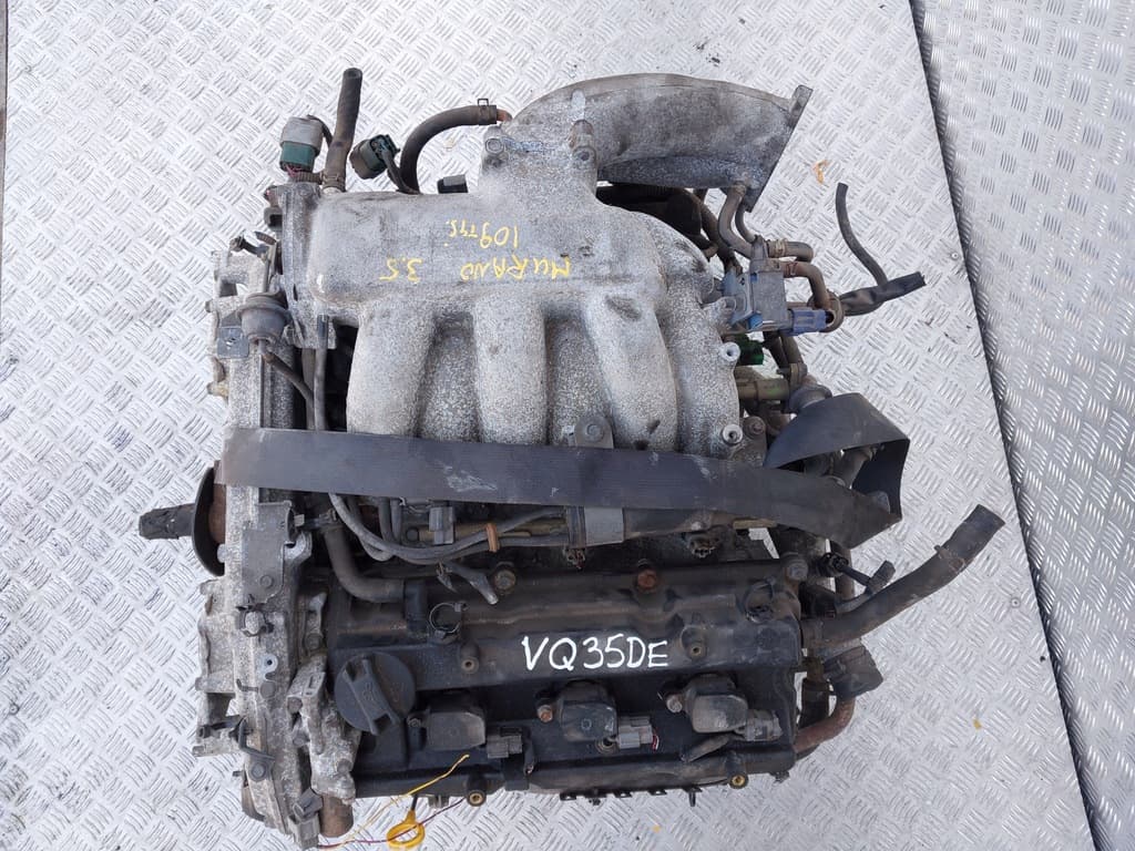 Moteur VQ35DE — vue 3