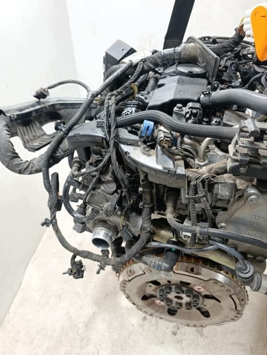 Moteur B 4204 T28 — vue 7