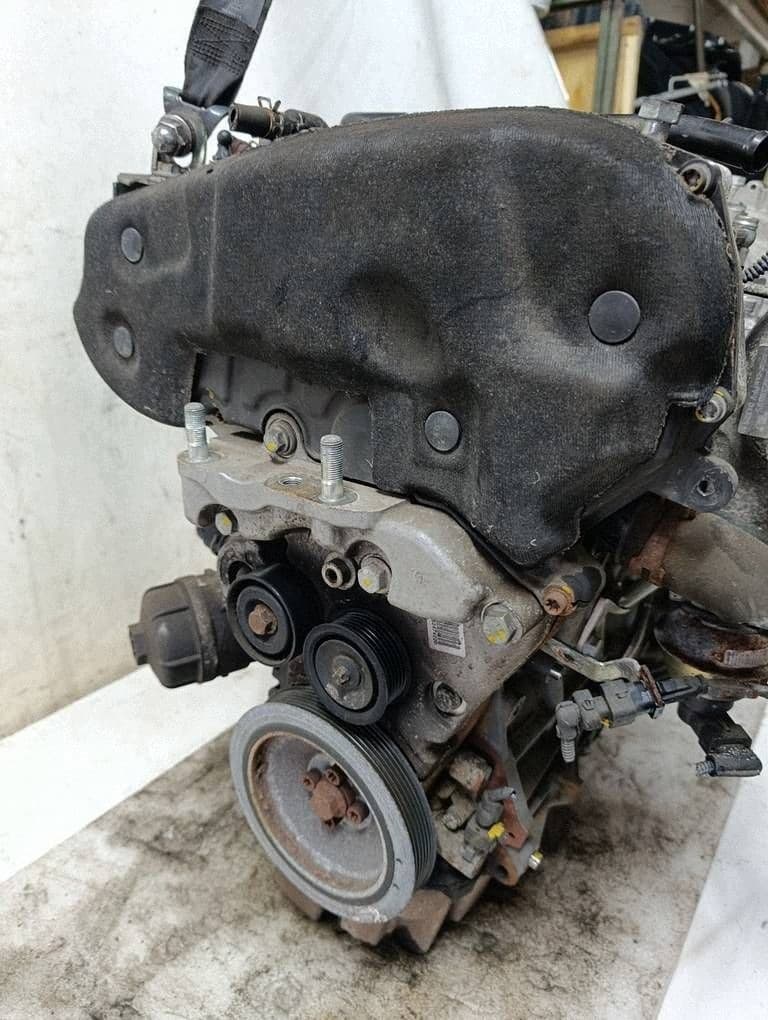 Moteur D16AA — vue 3