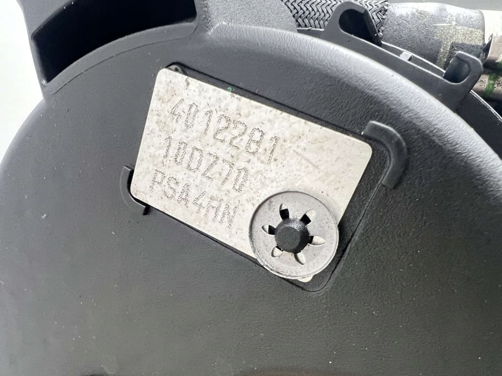 Moteur 4HN — vue 3