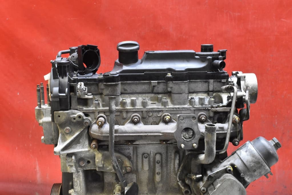 Moteur Y404 — vue 6
