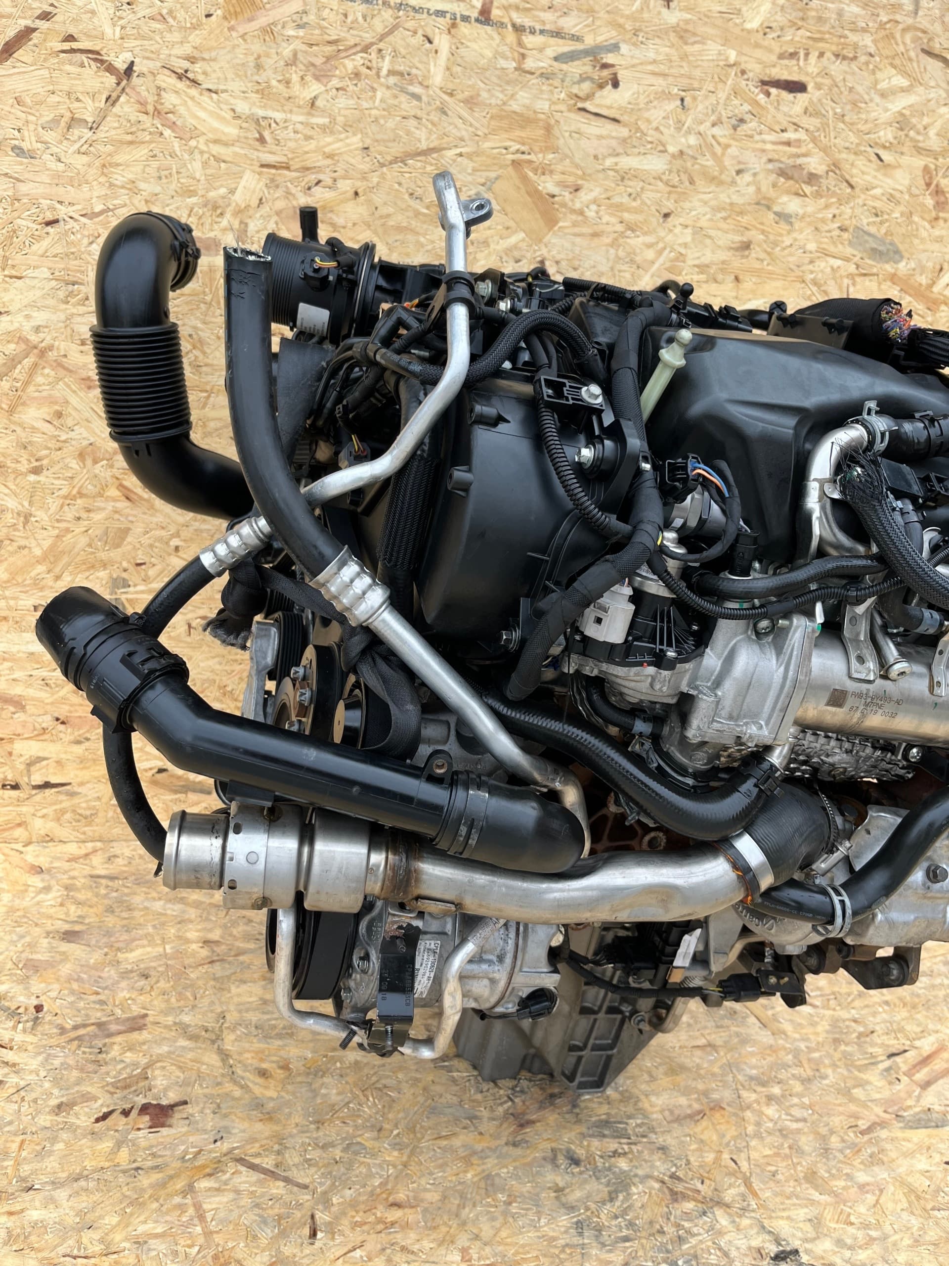 Moteur 306DT(TDV6) — vue 12