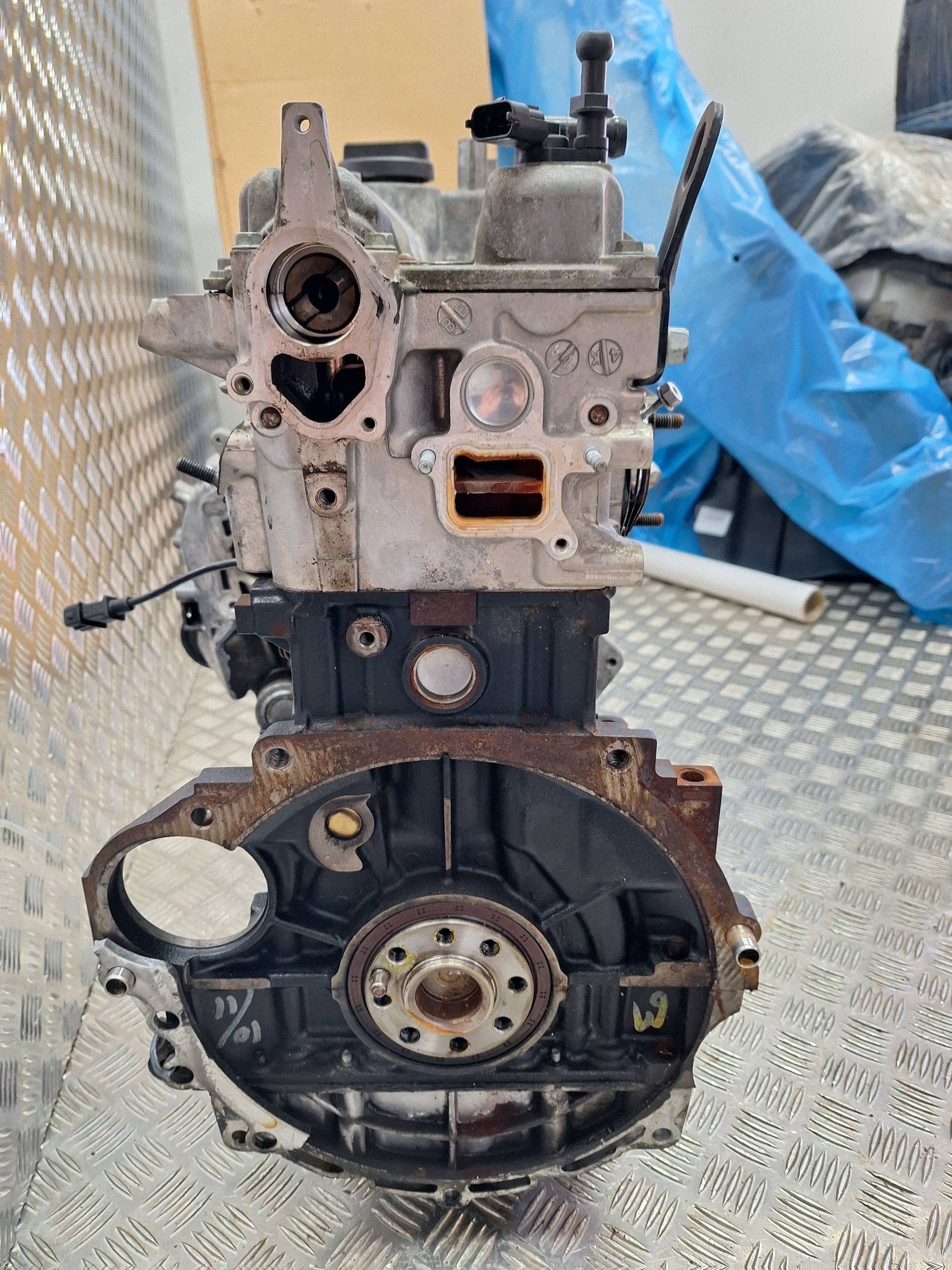 Moteur D3FA — vue 2