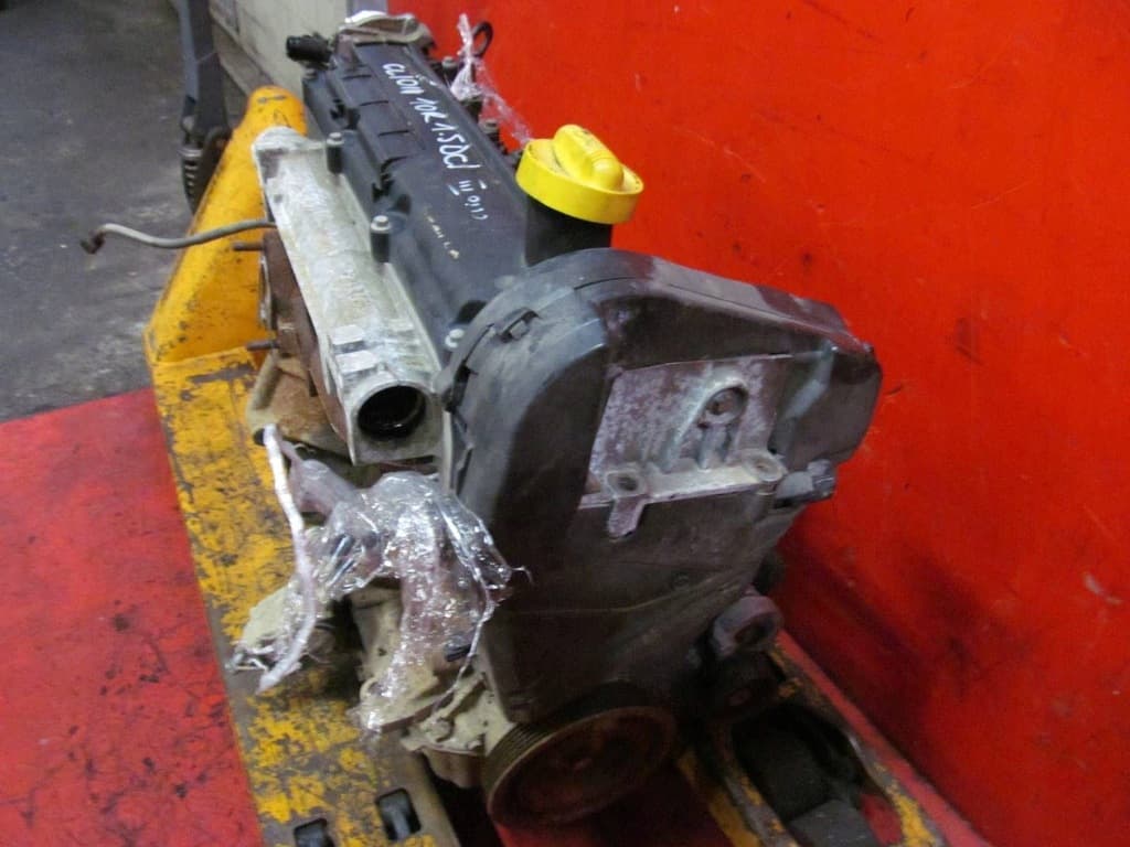 Moteur K9K 768 — vue 2