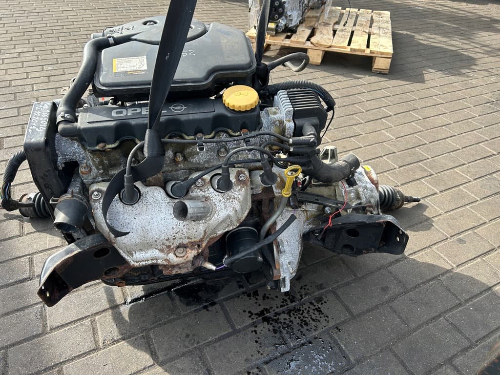 Moteur X 14 SZ — vue 2