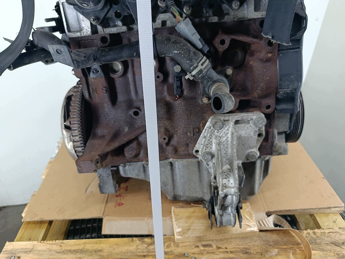 Moteur NFU (TU5JP4) — vue 3