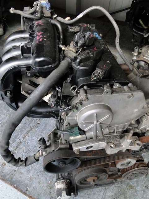 Moteur QR20DE — vue 13