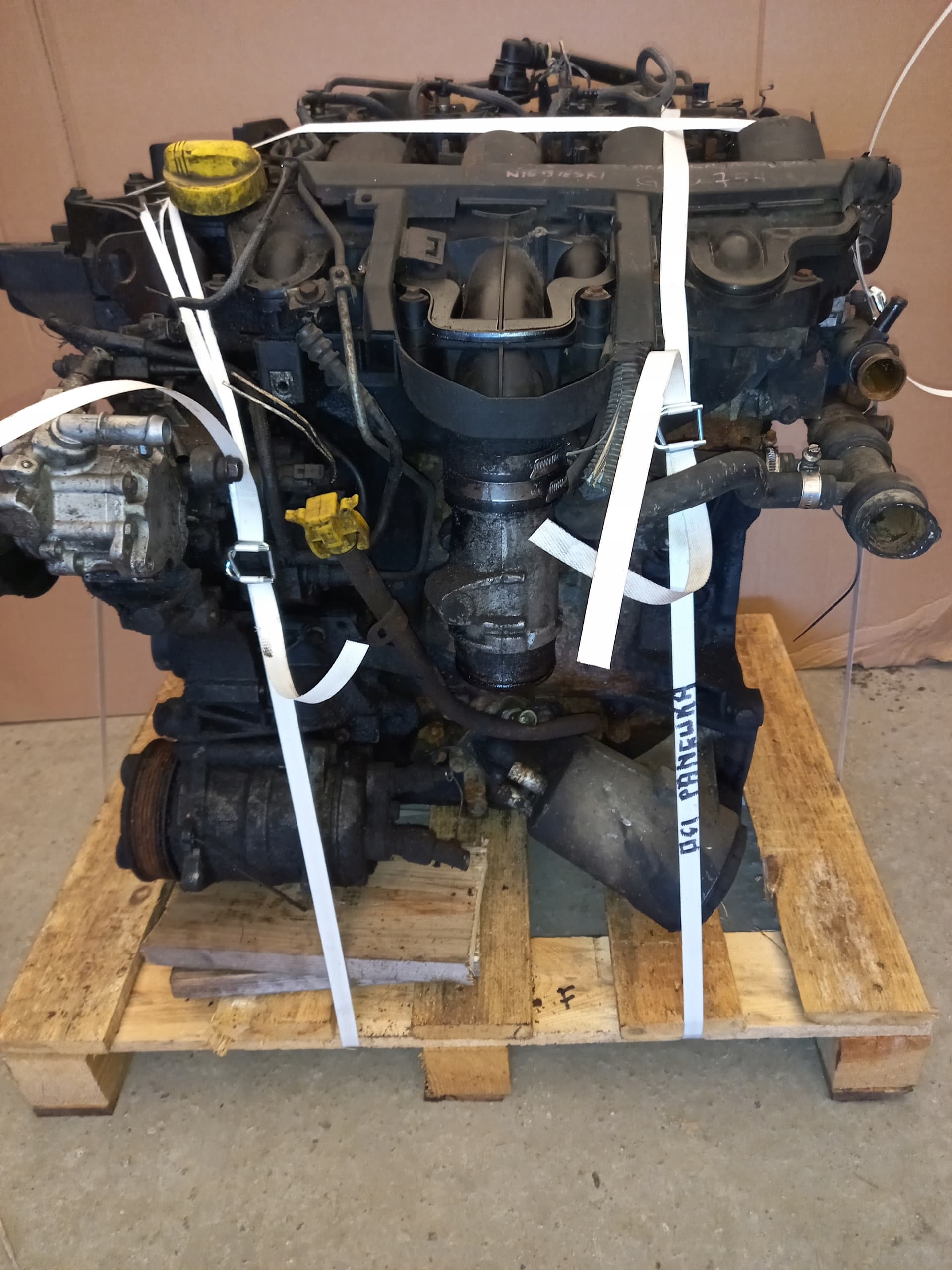 Moteur G9U 754 — vue 4