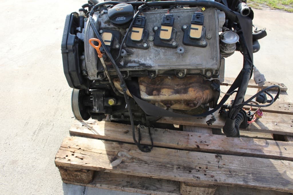 Moteur AQJ — vue 2
