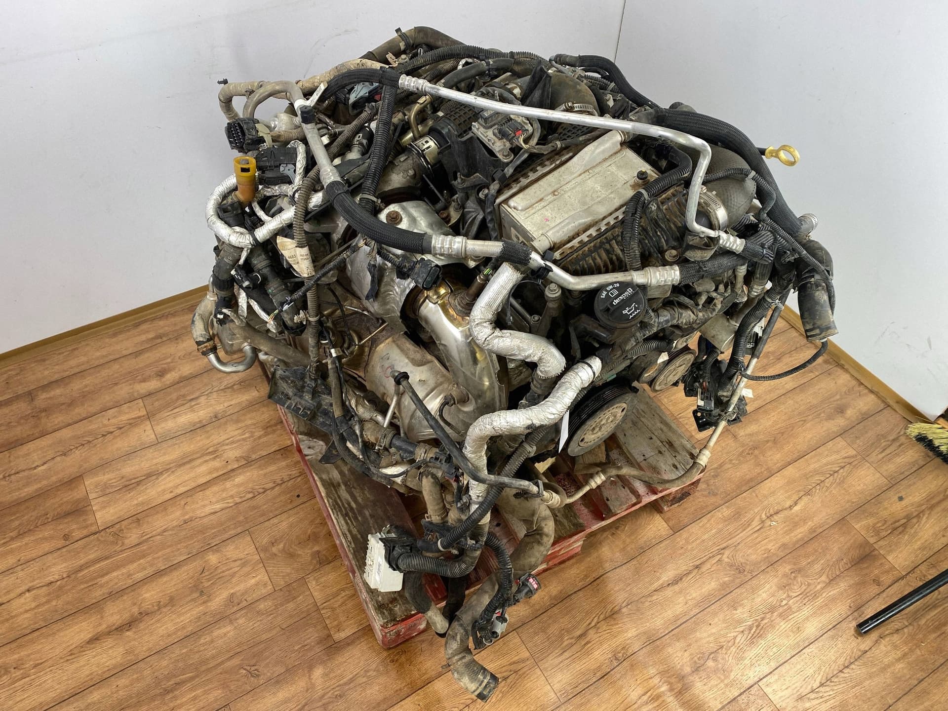 Moteur L83(325CUV8) — vue 2