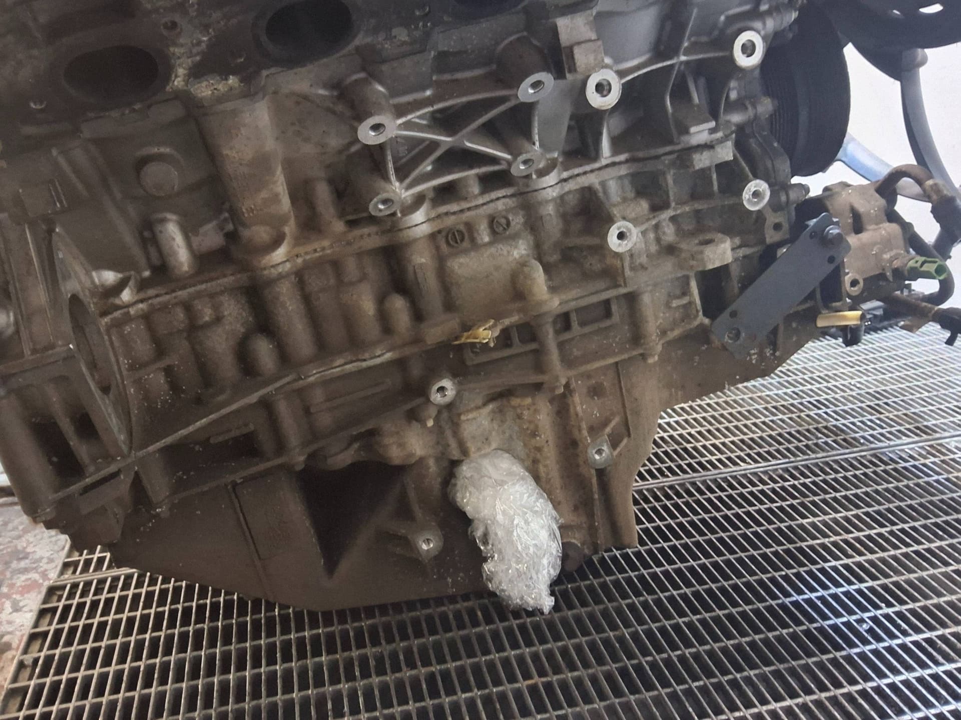 Moteur 428PS(AJV8) — vue 9