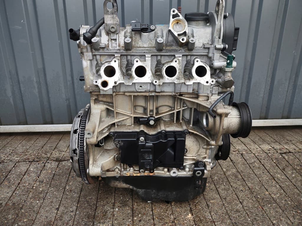 Moteur CBZB — vue 6