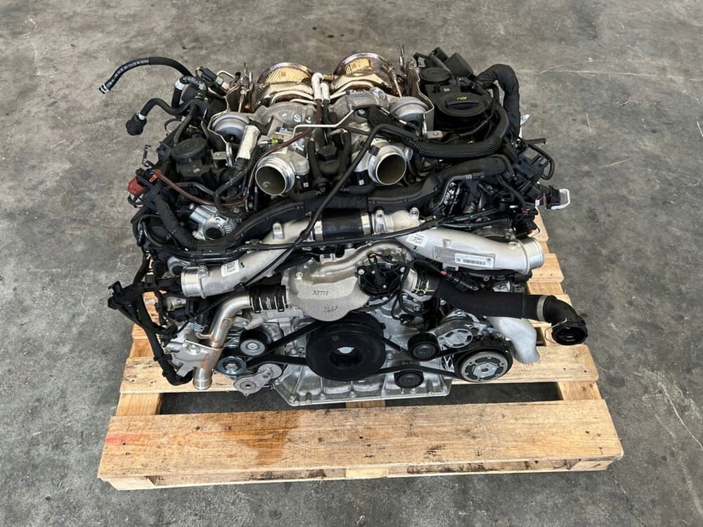 Moteur DYGA pour Audi A6 4.0 Petrol/Elektrisks