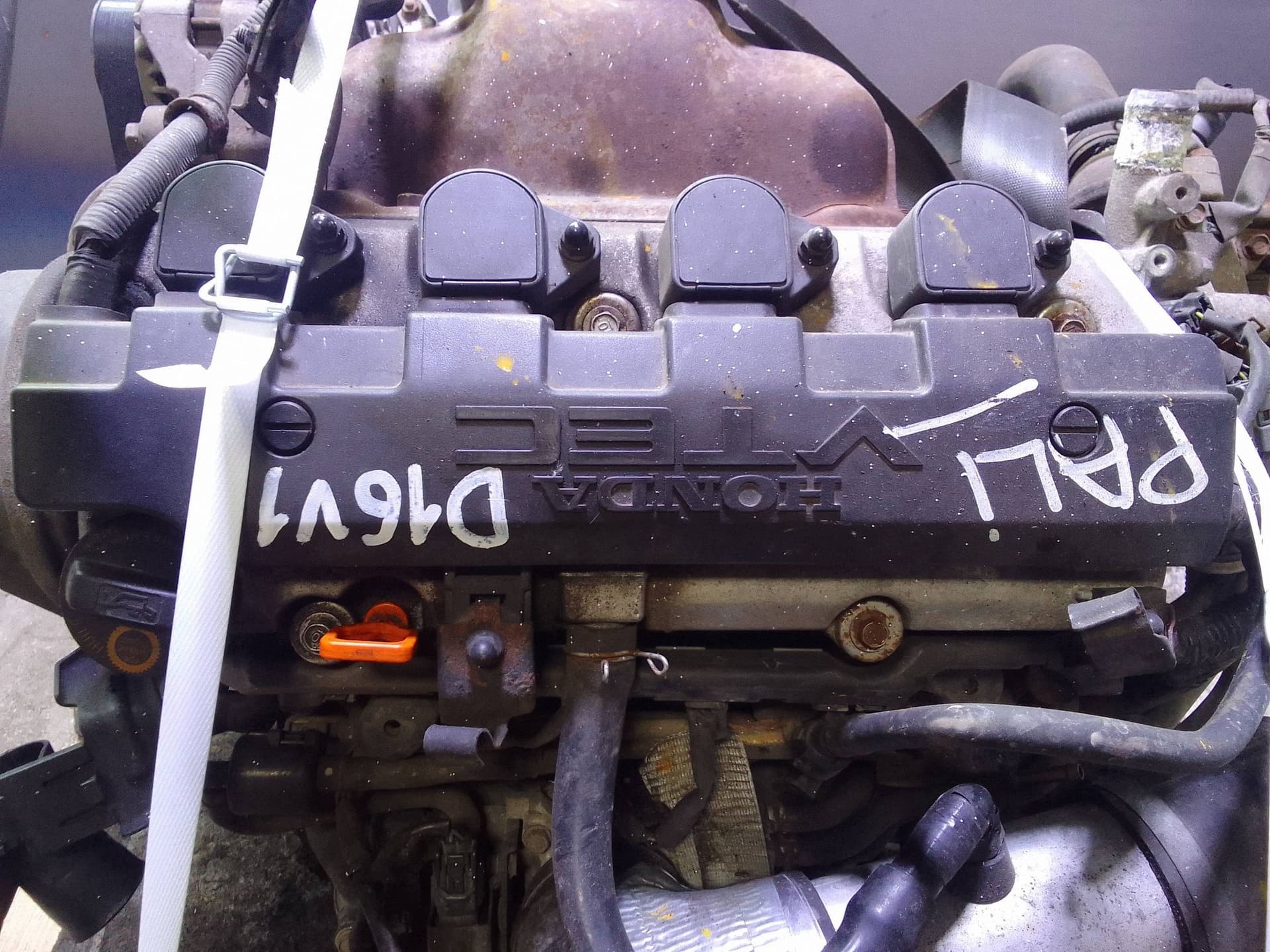 Moteur D16V1 — vue 4