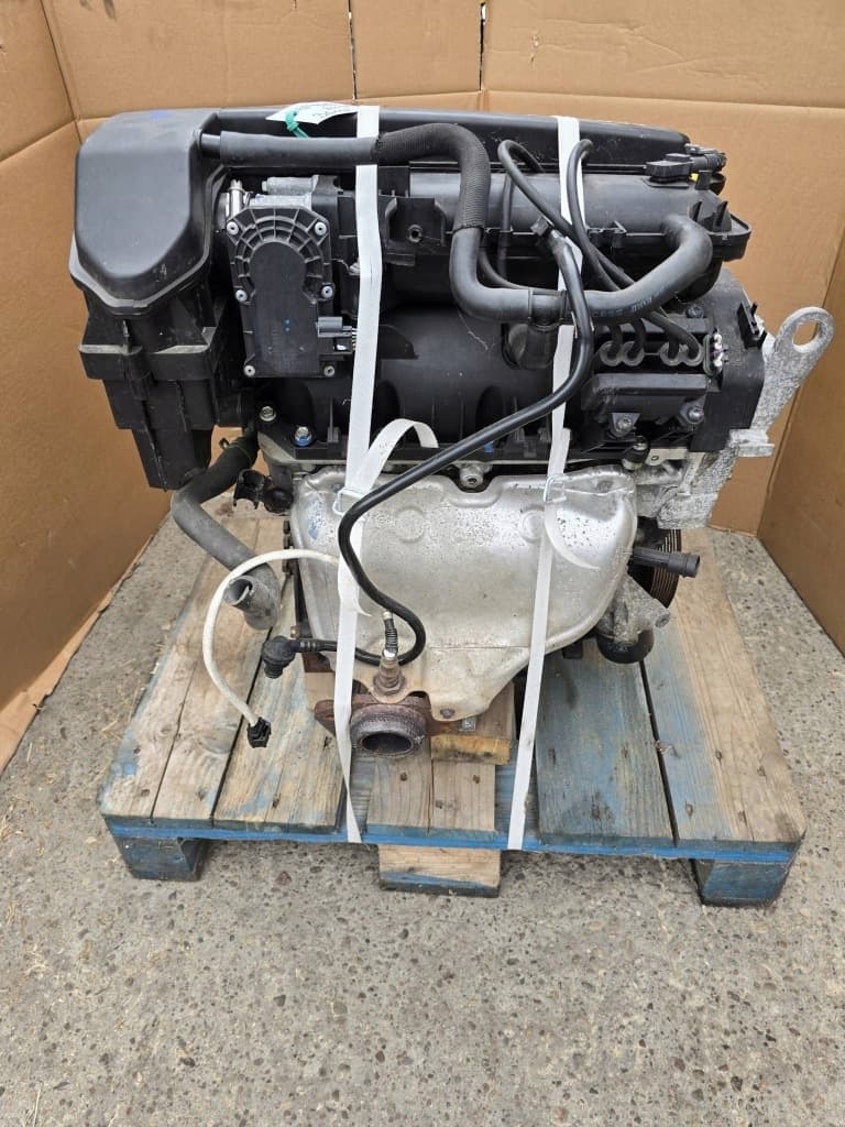 Moteur D4F 742 — vue 2