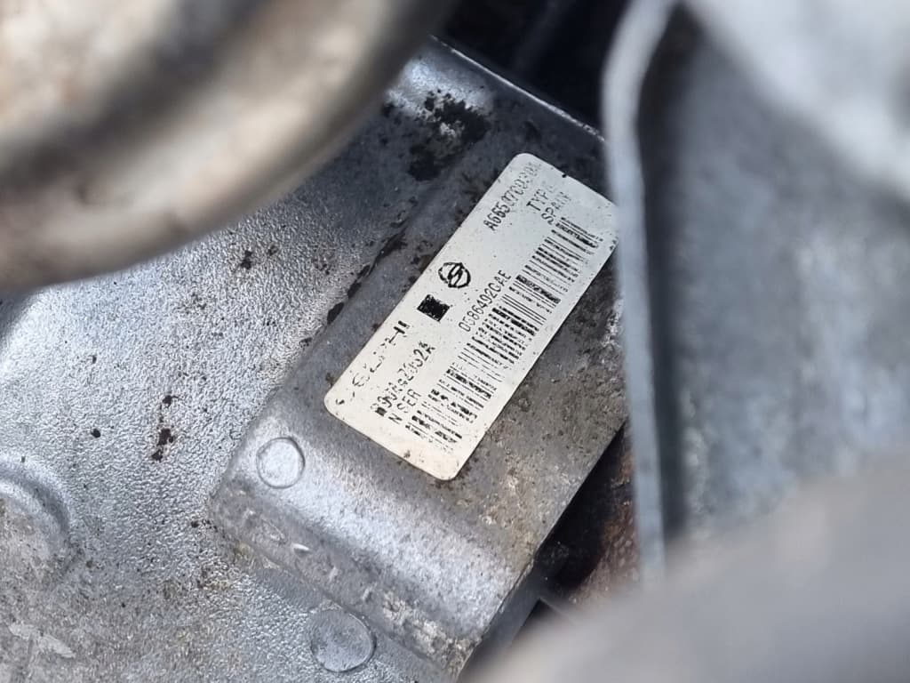 Moteur D20DT — vue 5