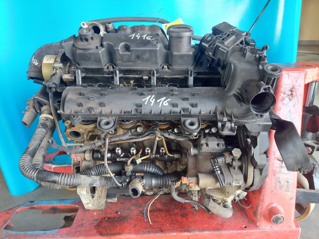 Moteur 8HZ (DV4TD) — vue 3