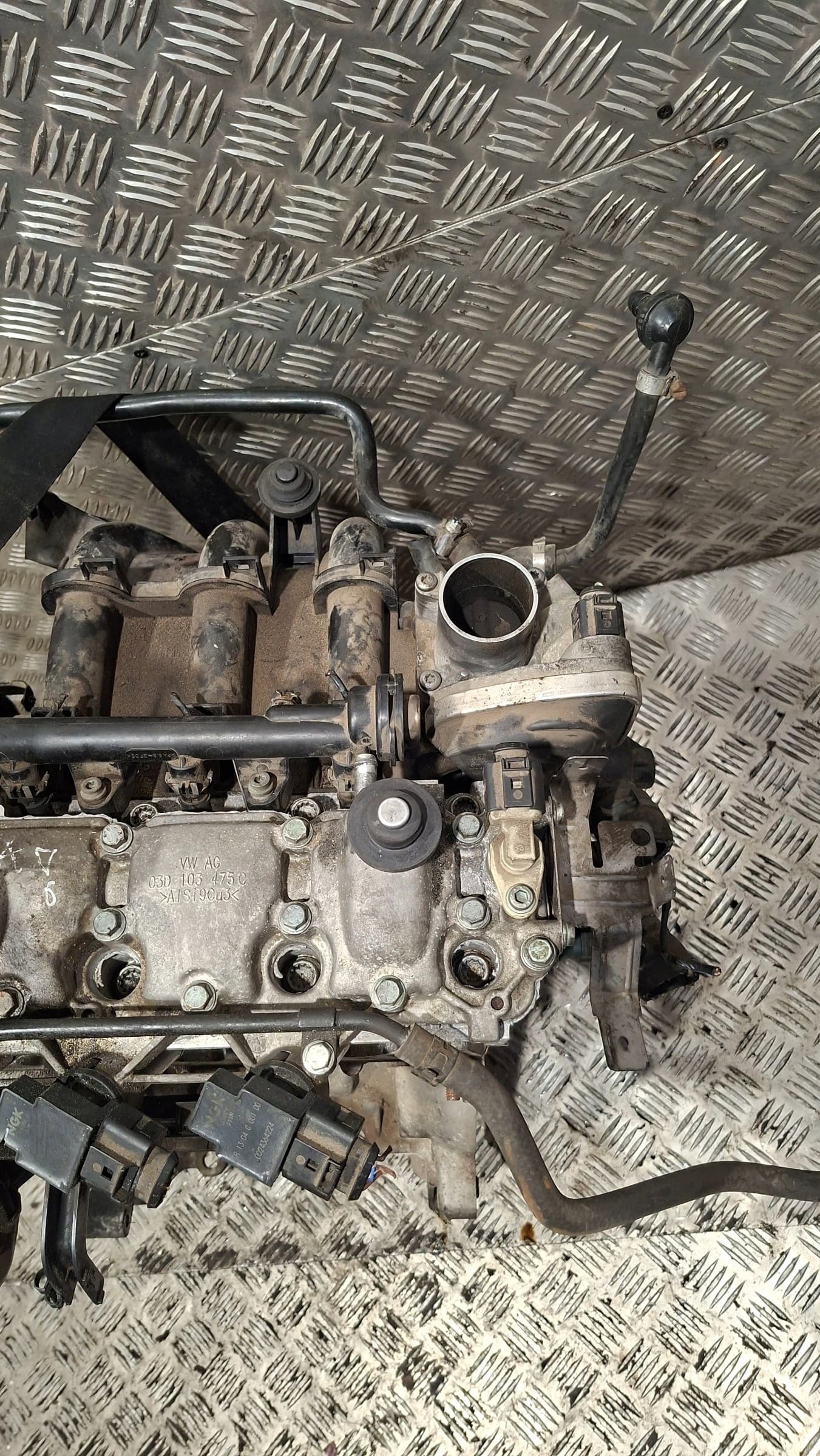 Moteur AWY — vue 4