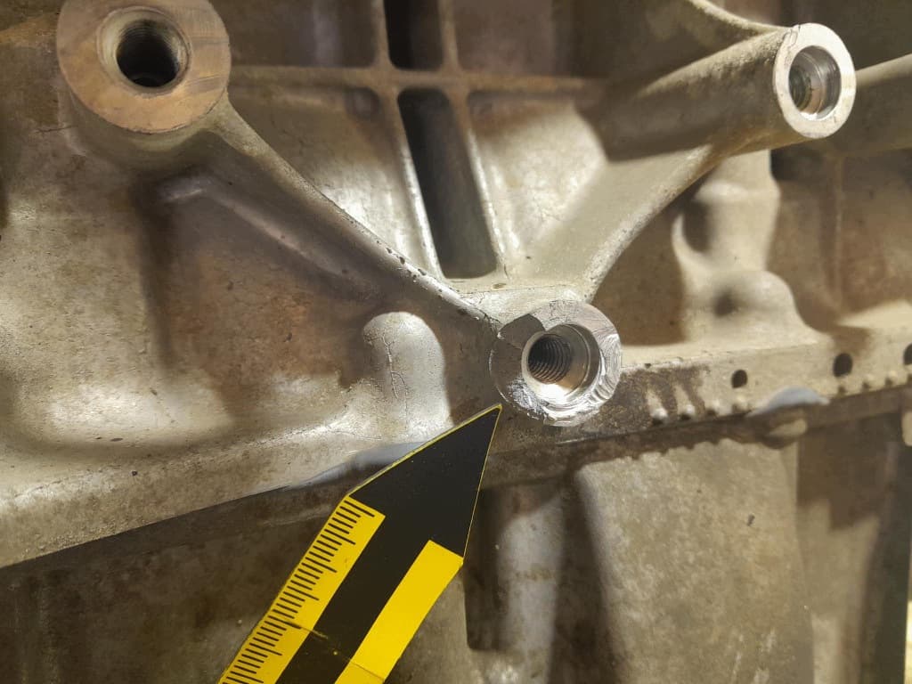 Moteur HR16DE — vue 4