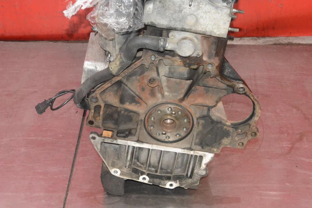 Moteur D223L — vue 8