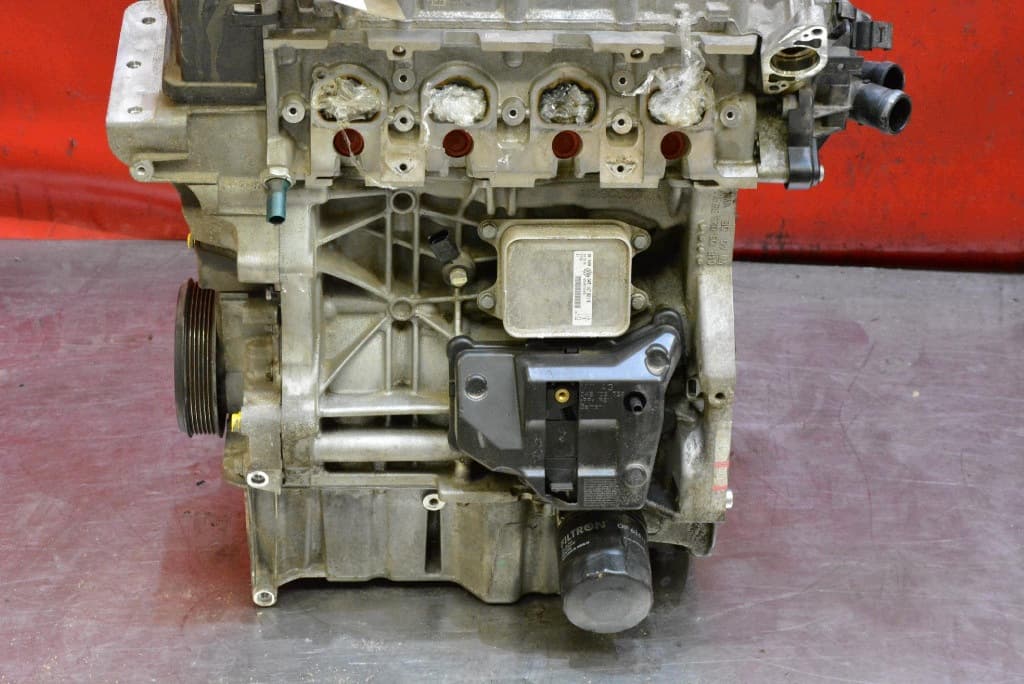 Moteur CJZA — vue 6