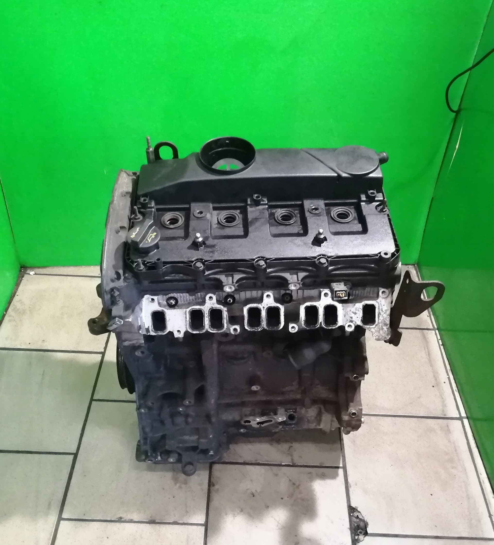 Moteur 4HV (P22DTE) — vue 3