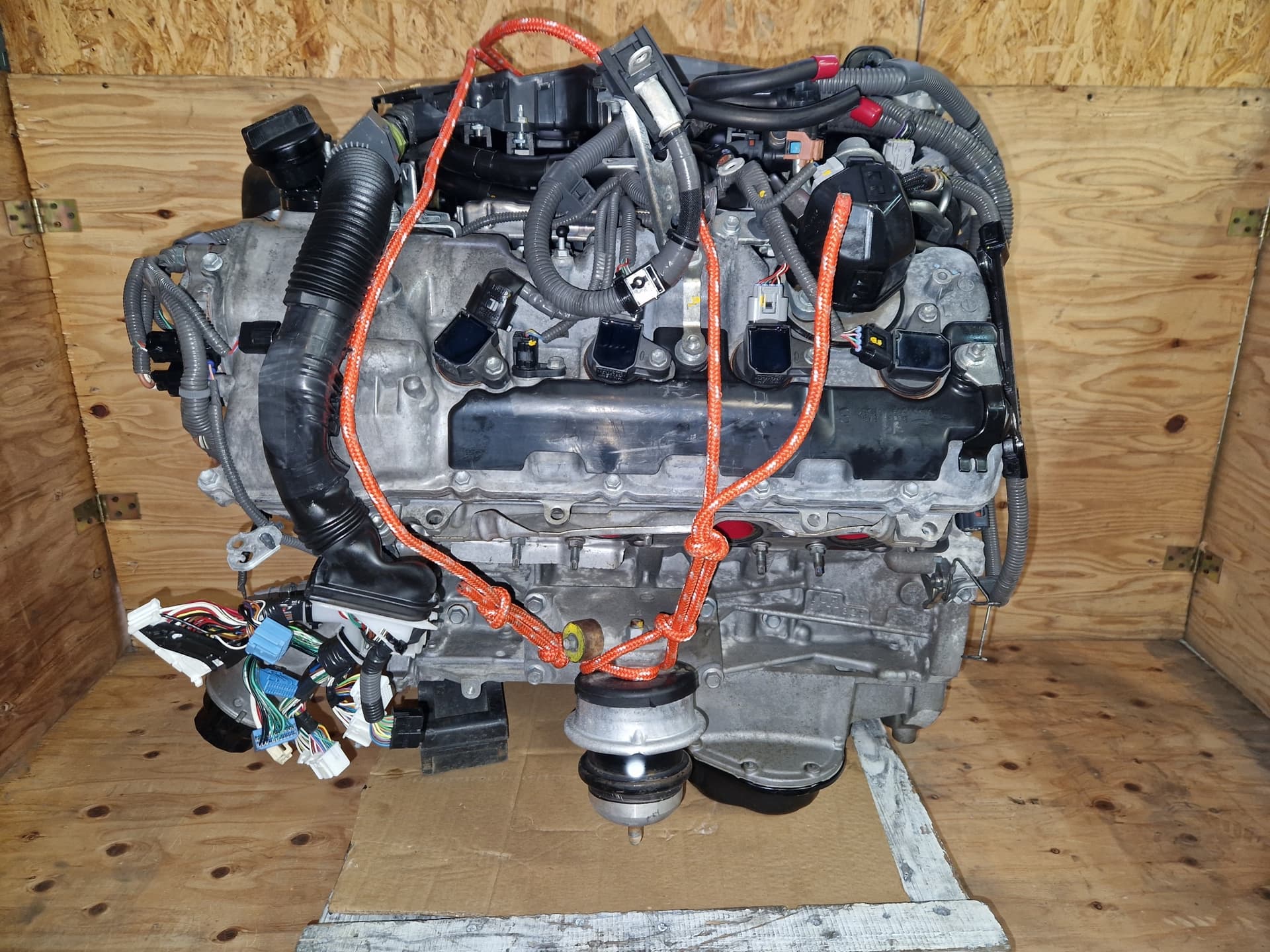 Moteur 1UR-FE — vue 6