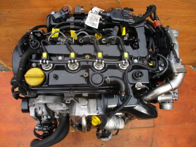 Moteur A 17 DTS — vue 4