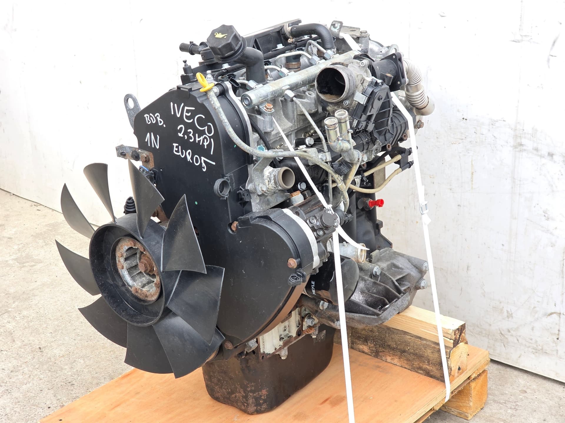 Moteur F1AE3481B - Image 1