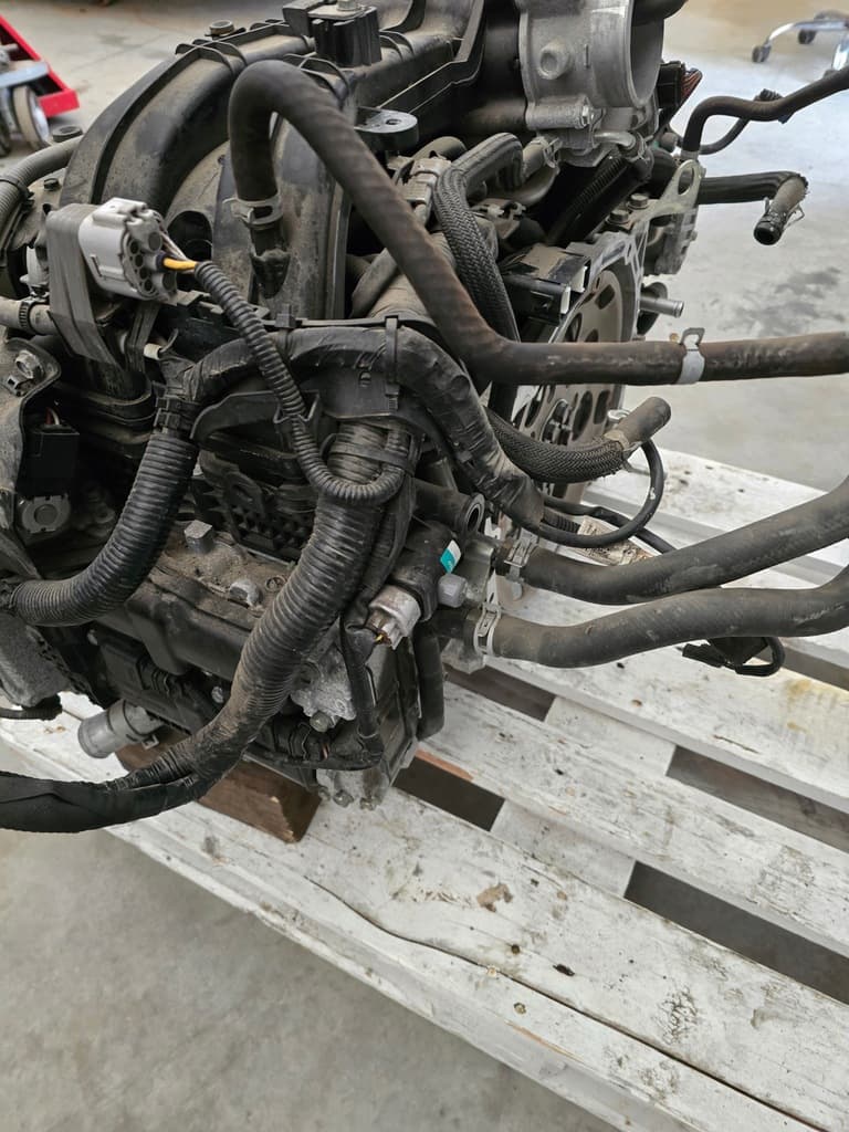 Moteur FB25 — vue 4