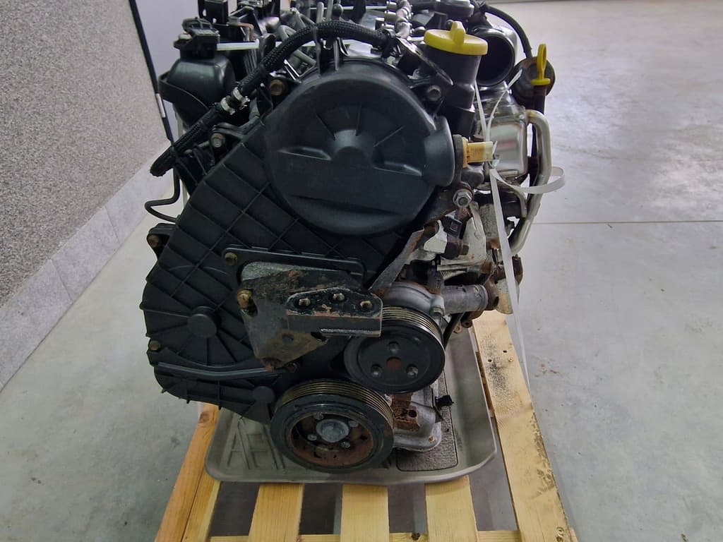 Moteur A 17 DTE — vue 4