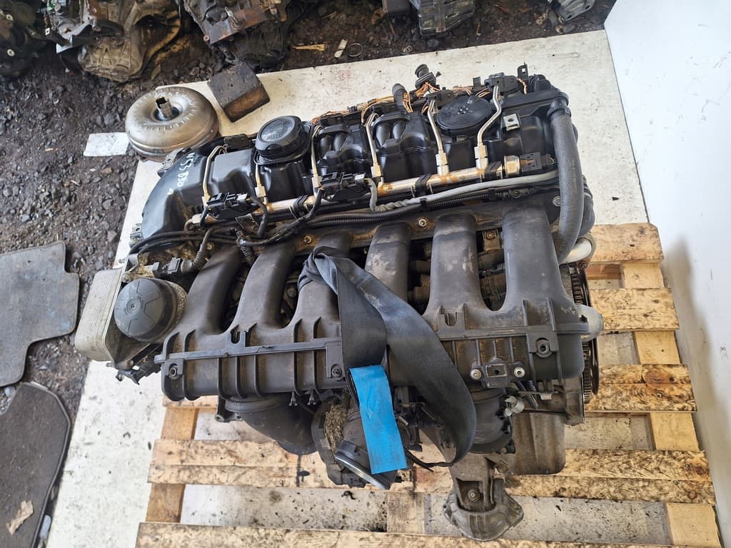 Moteur N53 B30 A — vue 5