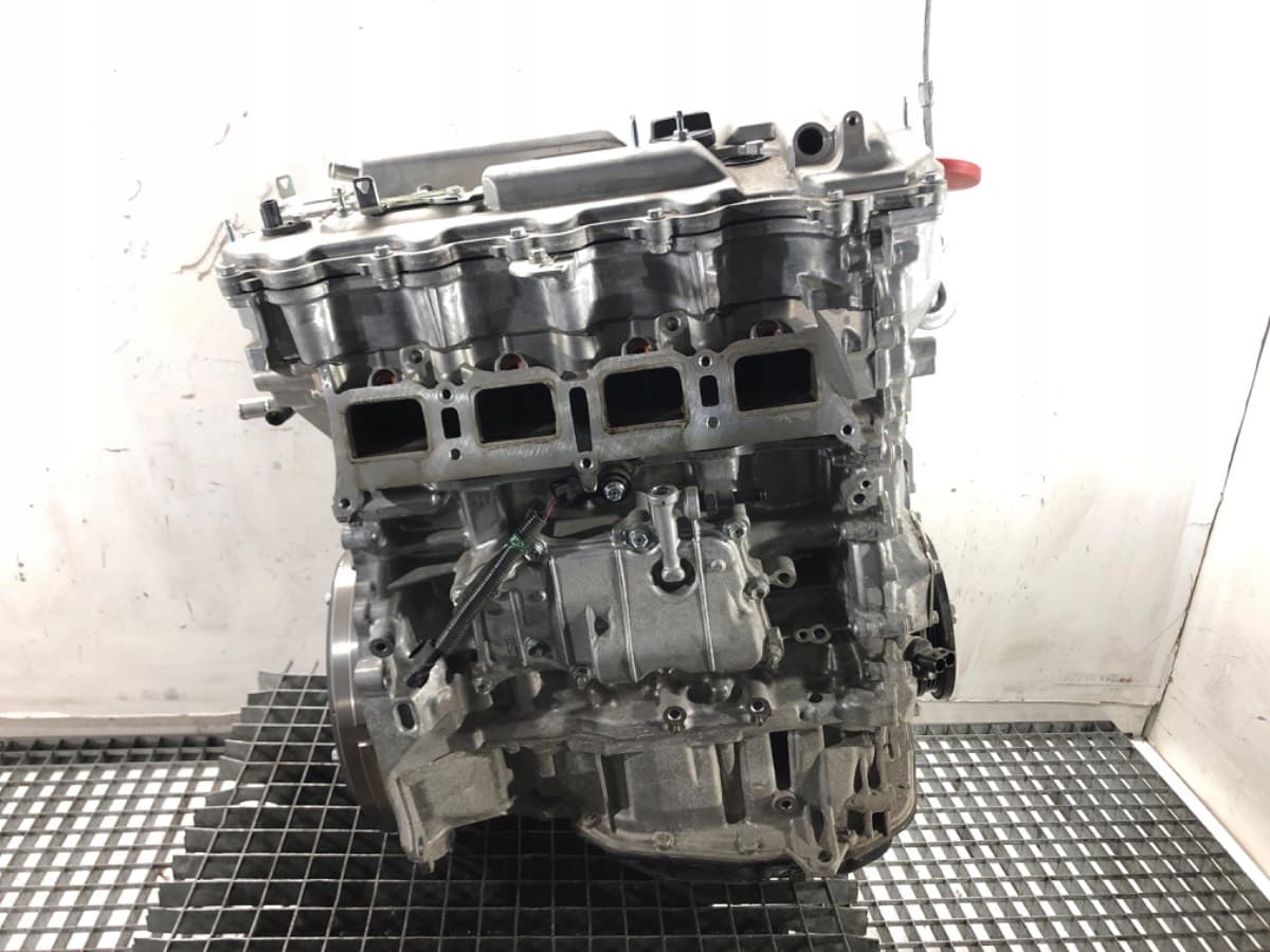 Moteur 2AR-FXE — vue 2