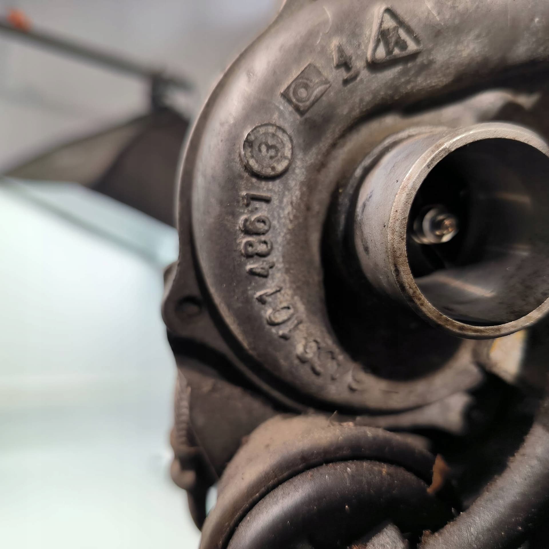 Moteur 8HX (DV4TD) — vue 6